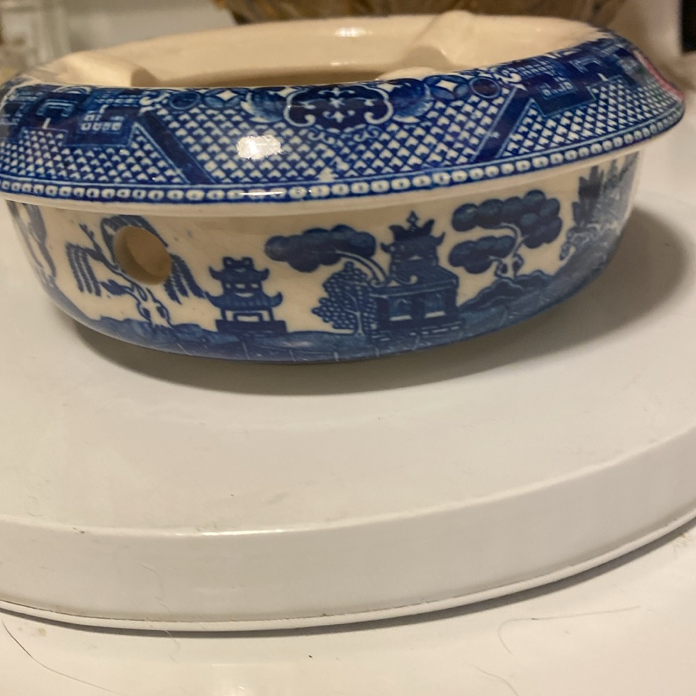 Vintage Japan Blue Willow RARE Warmer Base Excellent Quality Condition - Picture 2 of 4